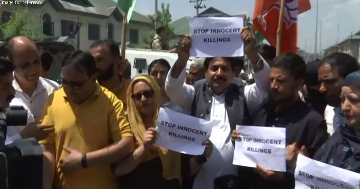 'Stop innocent killings': BJP protests against Kashmiri Pandit Rahul Bhat's murder in Srinagar